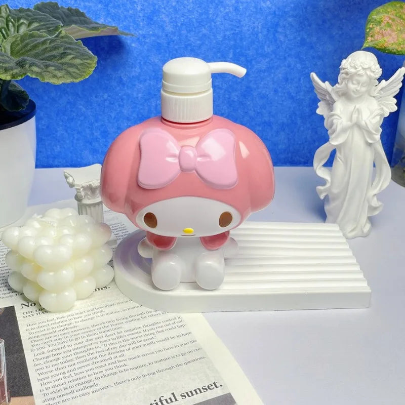 Cute Hello Kitty Figure Soap Dispensers Portable Travel Dispenser Empty Shower Gel Bottles Bathroom Anime Merchandise Decoration