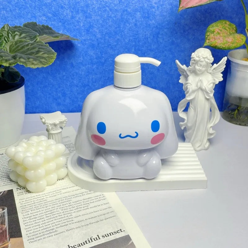 Cute Hello Kitty Figure Soap Dispensers Portable Travel Dispenser Empty Shower Gel Bottles Bathroom Anime Merchandise Decoration
